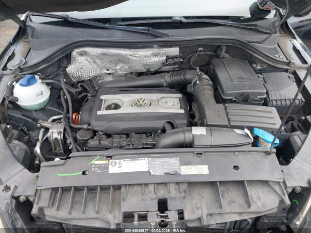 Volkswagen Tiguan S Image 13