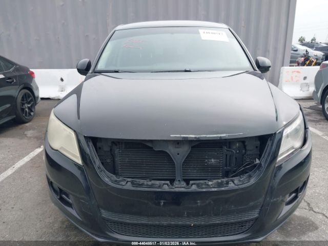 Volkswagen Tiguan S Image 9