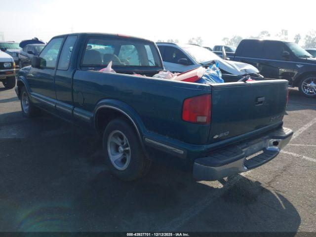 Chevrolet S-10 Ls Fleetside Image 9