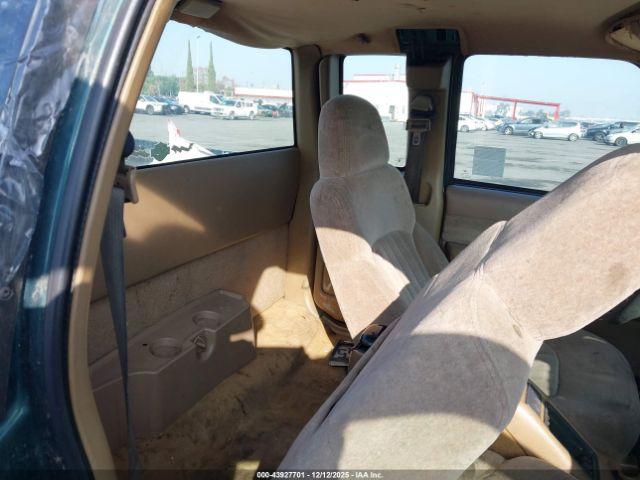 Chevrolet S-10 Ls Fleetside Image 7