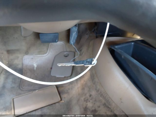 Chevrolet S-10 Ls Fleetside Image 11