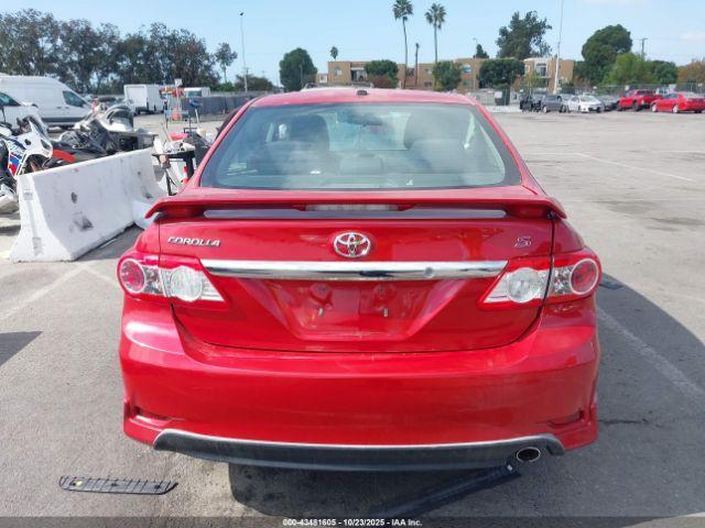 Toyota Corolla S Image 10