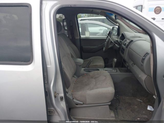 Nissan Frontier Se Image 5