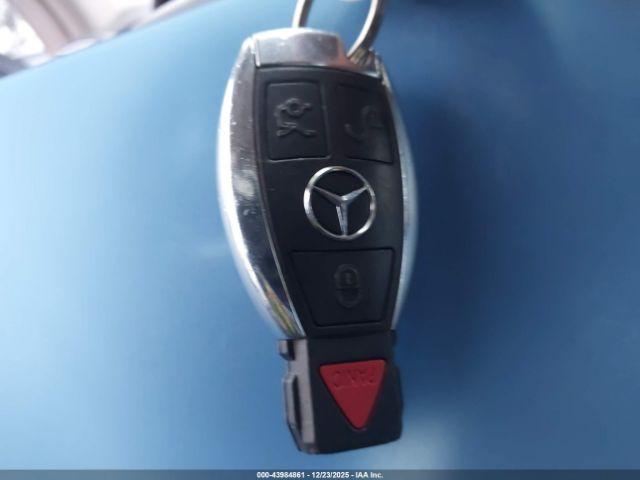 Mercedes-Benz C-Class Sport Image 12