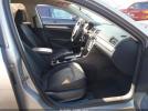 Volkswagen Passat 2.5l S Image 2