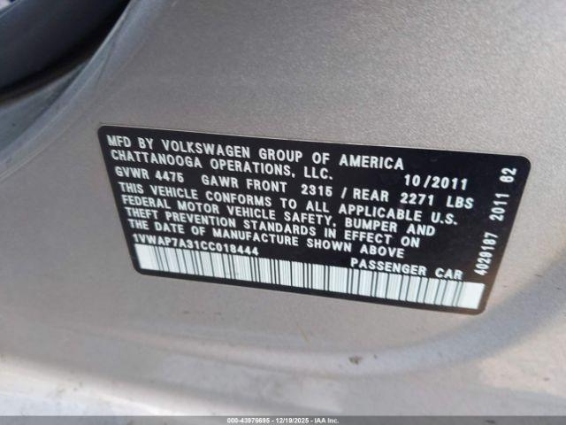 Volkswagen Passat 2.5l S Image 9