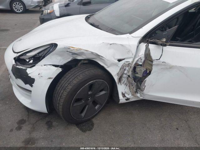 Tesla Model 3 Rear-wheel Drive Image 5