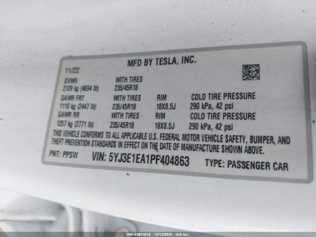 Tesla Model 3 Rear-wheel Drive Image 18