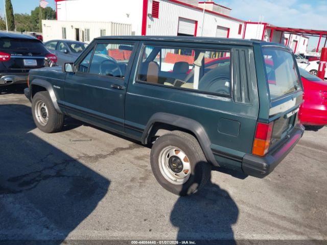 Jeep Cherokee Image 8