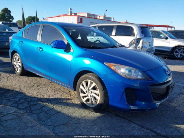  Salvage Mazda Mazda3