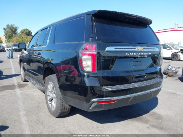 Chevrolet Suburban 2wd Lt Image 4