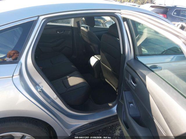 Honda Accord Lx Image 4