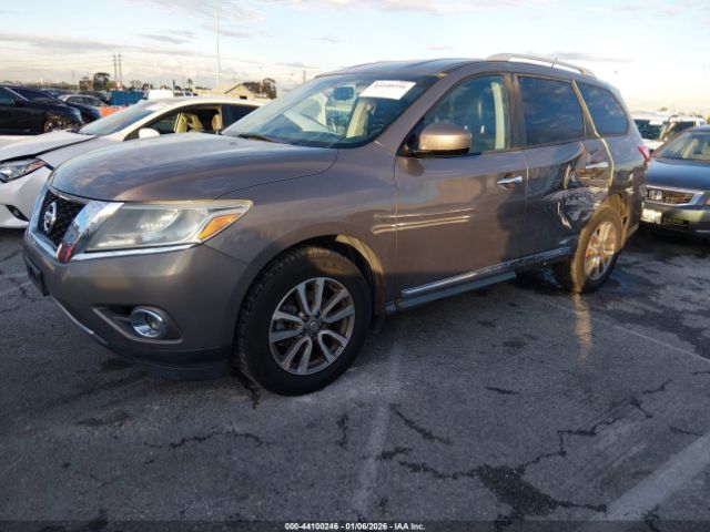 Nissan Pathfinder Sl Image 4