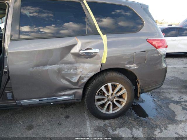 Nissan Pathfinder Sl Image 11