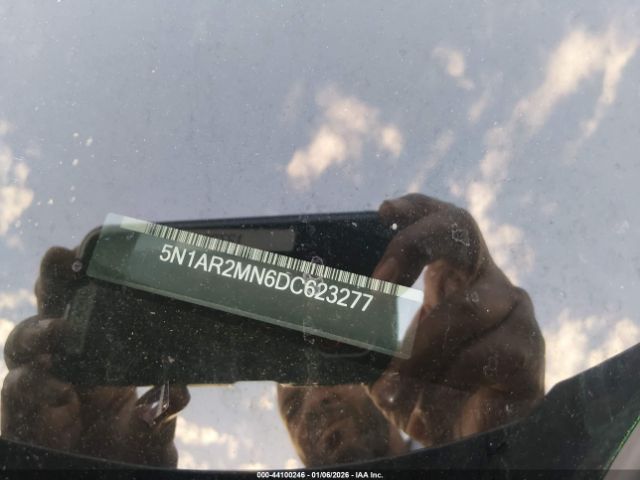 Nissan Pathfinder Sl Image 10