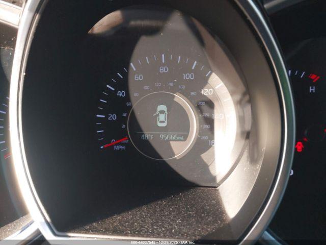 Kia Optima Lx Image 5