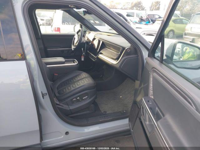 Rivian R1s Adventure Image 2