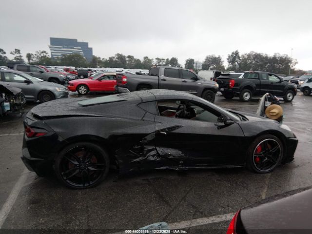 Chevrolet Corvette Rwd  2lt Image 10