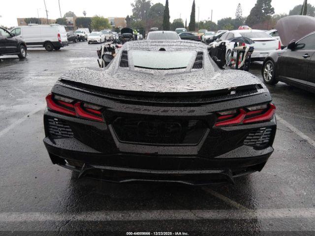 Chevrolet Corvette Rwd  2lt Image 13