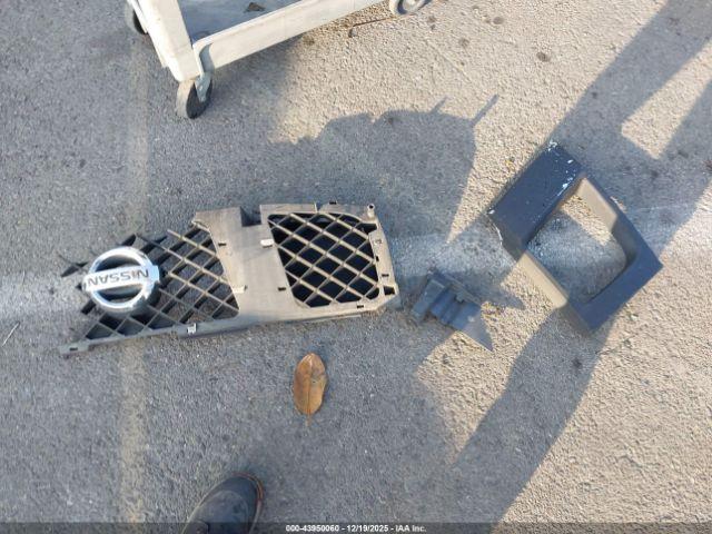 Nissan Titan Xe Image 17