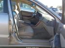 Acura TL 3.2 Image 8