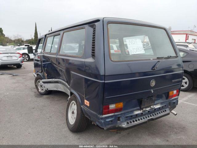 Volkswagen Vanagon Bus Image 11