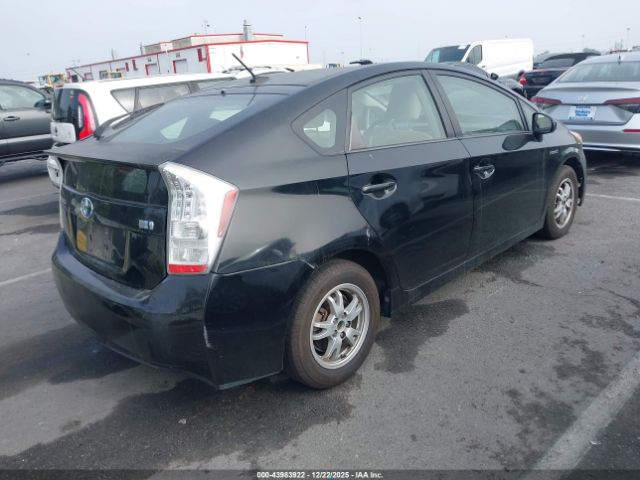 Toyota Prius Two Image 3