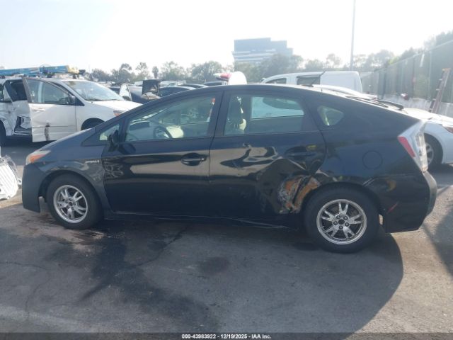 Toyota Prius Two Image 9