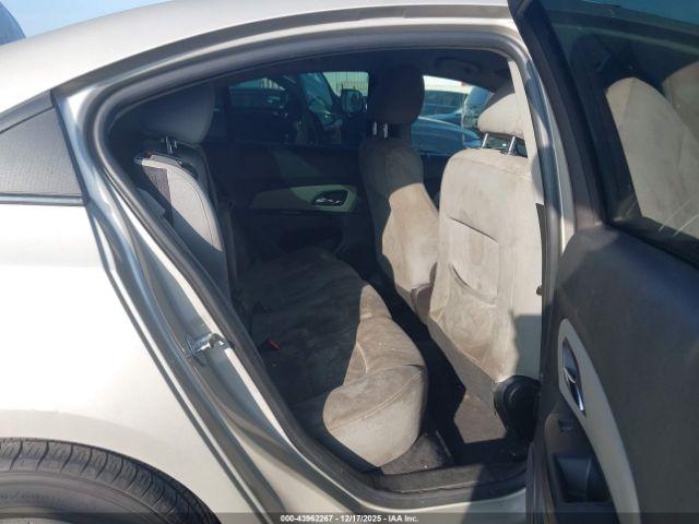 Chevrolet Cruze 1lt Auto Image 15