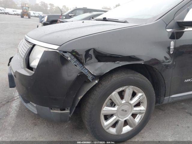 Lincoln MKX Image 11