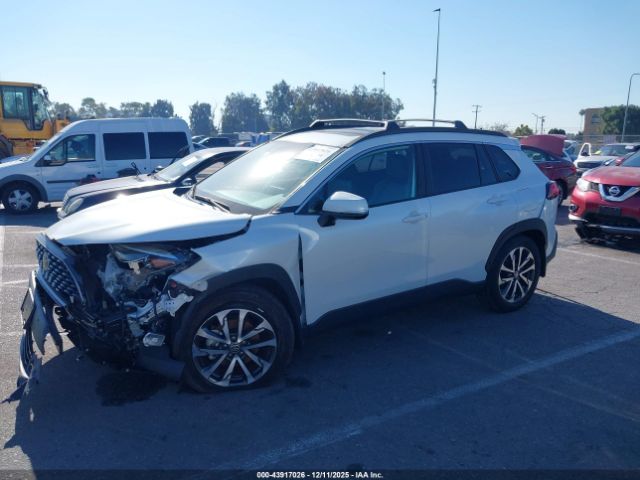 Toyota Corolla Xle Image 13