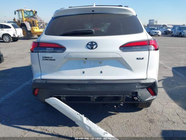 Toyota Corolla Xle Image 16