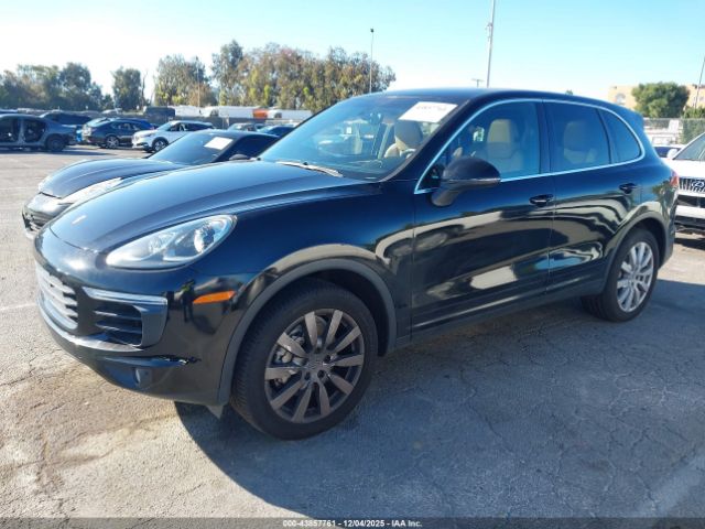 Porsche Cayenne S Image 2