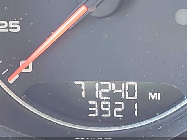 Porsche Cayenne S Image 7