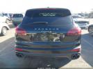 Porsche Cayenne S Image 12