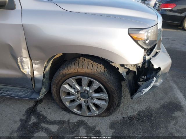 Toyota Sequoia Limited 5.7l V8 Image 4