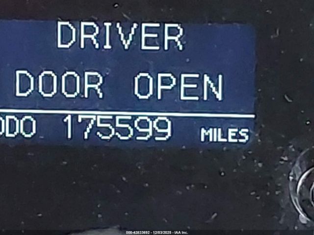 Toyota Sequoia Limited 5.7l V8 Image 17