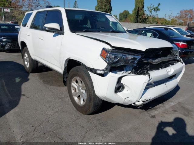 Toyota 4Runner Sr5 Premium Image 1