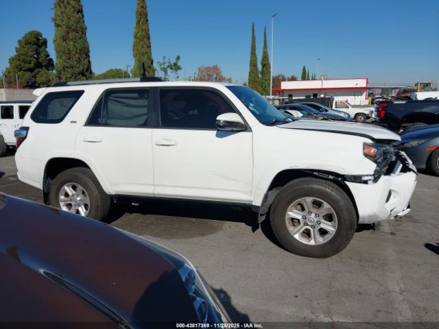 Toyota 4Runner Sr5 Premium Image 15