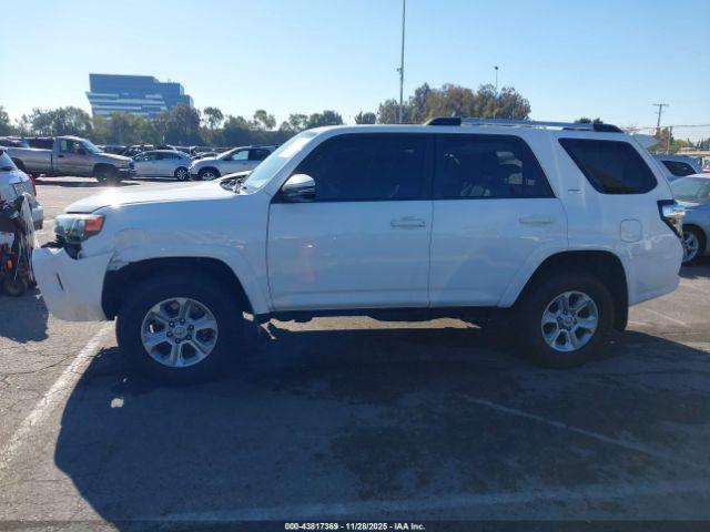 Toyota 4Runner Sr5 Premium Image 10