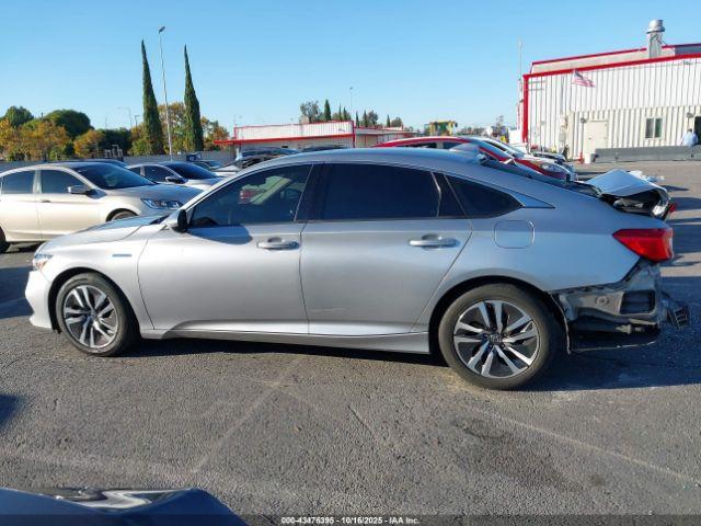 Honda Accord Image 18