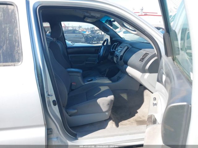 Toyota Tacoma Prerunner V6 Image 18