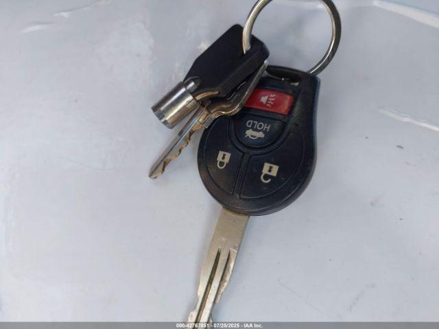 Nissan Versa Image 5