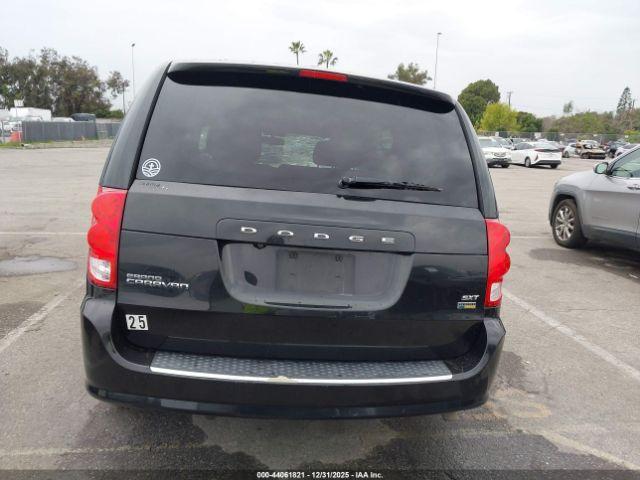 Dodge Grand Caravan Sxt Image 4