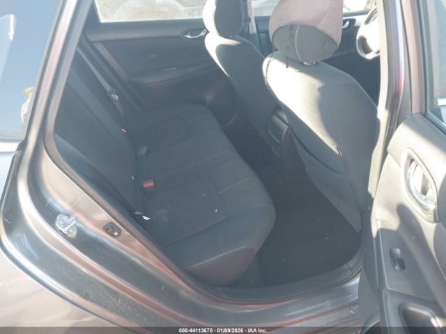 Nissan Sentra S Image 5