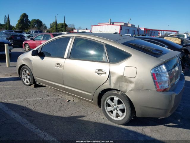Toyota Prius Image 11