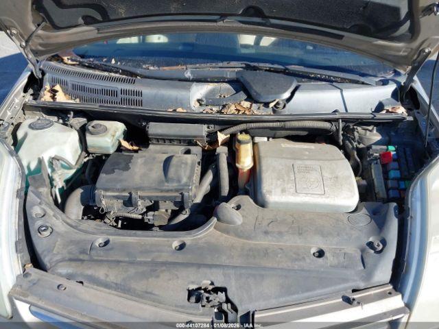 Toyota Prius Image 2