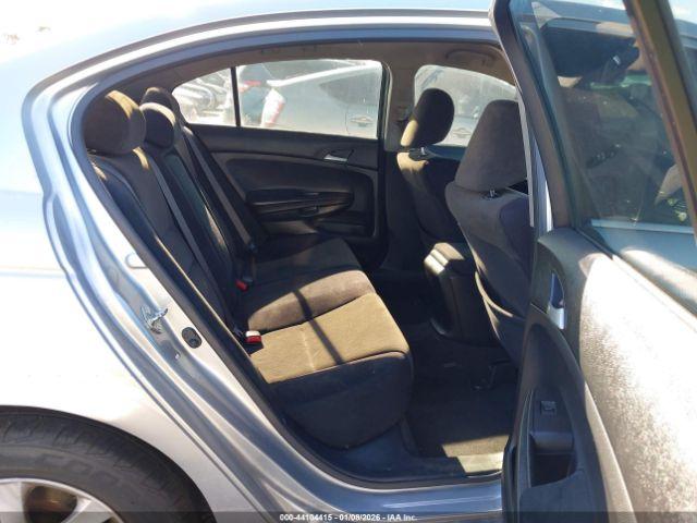 Honda Accord 2.4 Lx-p Image 5