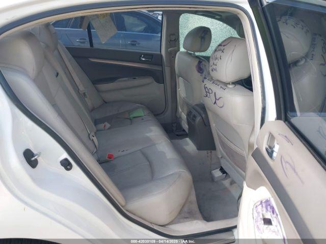 INFINITI G37 Journey Image 6