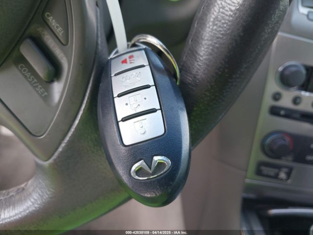 INFINITI G37 Journey Image 10